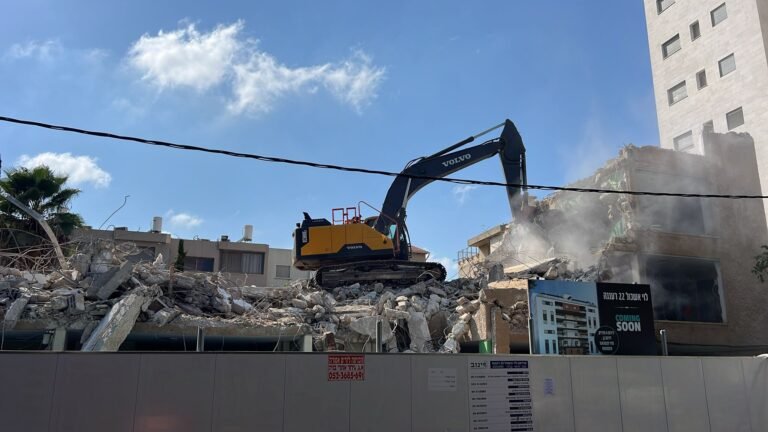 רעננה שיאנית התחלות הבניה בשרון ב2024 יצא לדרך פרויקט התחדשות עירונית באשכול 22 רעננה