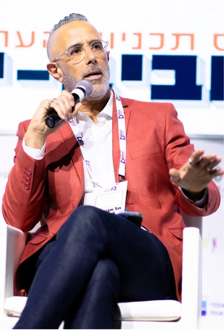 עו״ד דן הלפרט