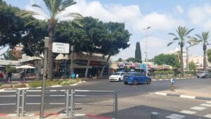 רעננה עולה שלב בהתחדשות העירונית: תוכנית הענק של רחוב אחוזה מגיעה לותמ"ל רחוב אחוזה רעננה הוכרז כמתחם מועדף להתחדשות עירונית מהפכת ההתחדשות של רעננה עולה מדרגה