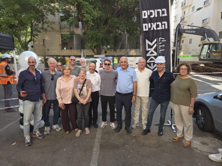 אחרי יותר מ-20 שנות ניסיונות: 12 דירות נהרסות בלוי אשכול 11 ברעננה – 30 חדשות ייבנו במקומן