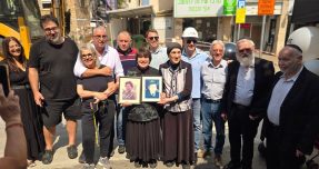 סופה של תקופה: נהרס הבניין הראשון שנבנה על קומות ברעננה – קלאוזנר 6