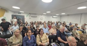 רעננה קיימה כנס מיוחד לבעלי העסקים ברחוב אחוזה: הוצגה תוכנית ההתחדשות העירונית החדשה לציר המרכזי של העיר