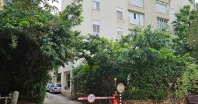 הסטנדרט התל־אביבי מגיע לרעננה: פרויקט ז’בוטינסקי 15 יוצא לדרך