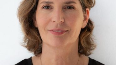 הארגונים המקצועיים טוענים לפגיעה בהיררכיה התכנונית בעקבות מהלך ארגוני בעירייה; בעיריית כפר סבא משיבים כי מדובר בצעד מקצועי וחוקי שנועד לחזק את עבודת התכנון אורנה אנג'ל יור' התאחדות האדריכלים קרדיט ורדה ליבמן