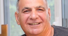 מהפכת התחדשות בהוד השרון: אשלי לירן זכתה במכרז בדרך מגדיאל – ותקים כ־200 דירות חדשותאשר אלון