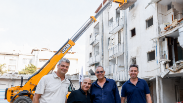 מצלאוי יוצאת לדרך ברמת השרון: 30 דירות ייהרסו – 82 דירות ו-16 חנויות ייבנו במקומן