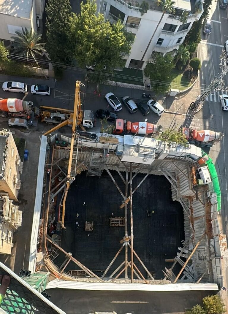 איך נראית יציקת יסודות רפסודה?